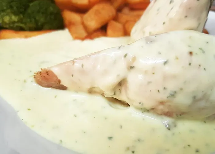 The Old Red House 3* Carlton Miniott