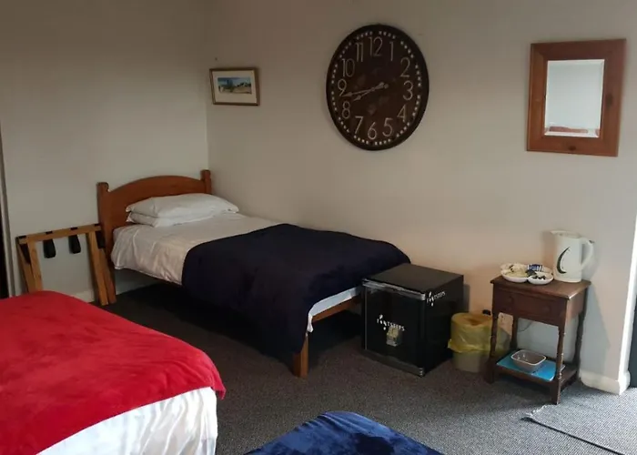 The Old Red House Pensionat 3*